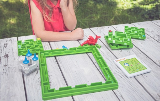 Gra logiczna Smart Games - Śpiąca Królewna